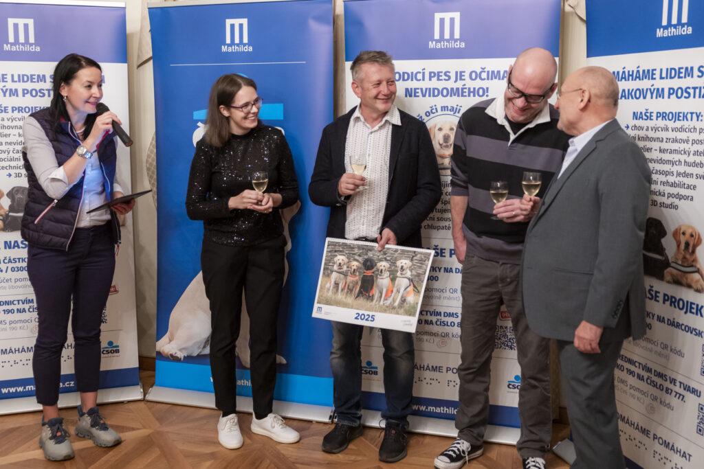 Zuzana Jarolímková, Jan Altner, Lexa Jaroš a Luboš Krapka přejí kalendáři úspěch